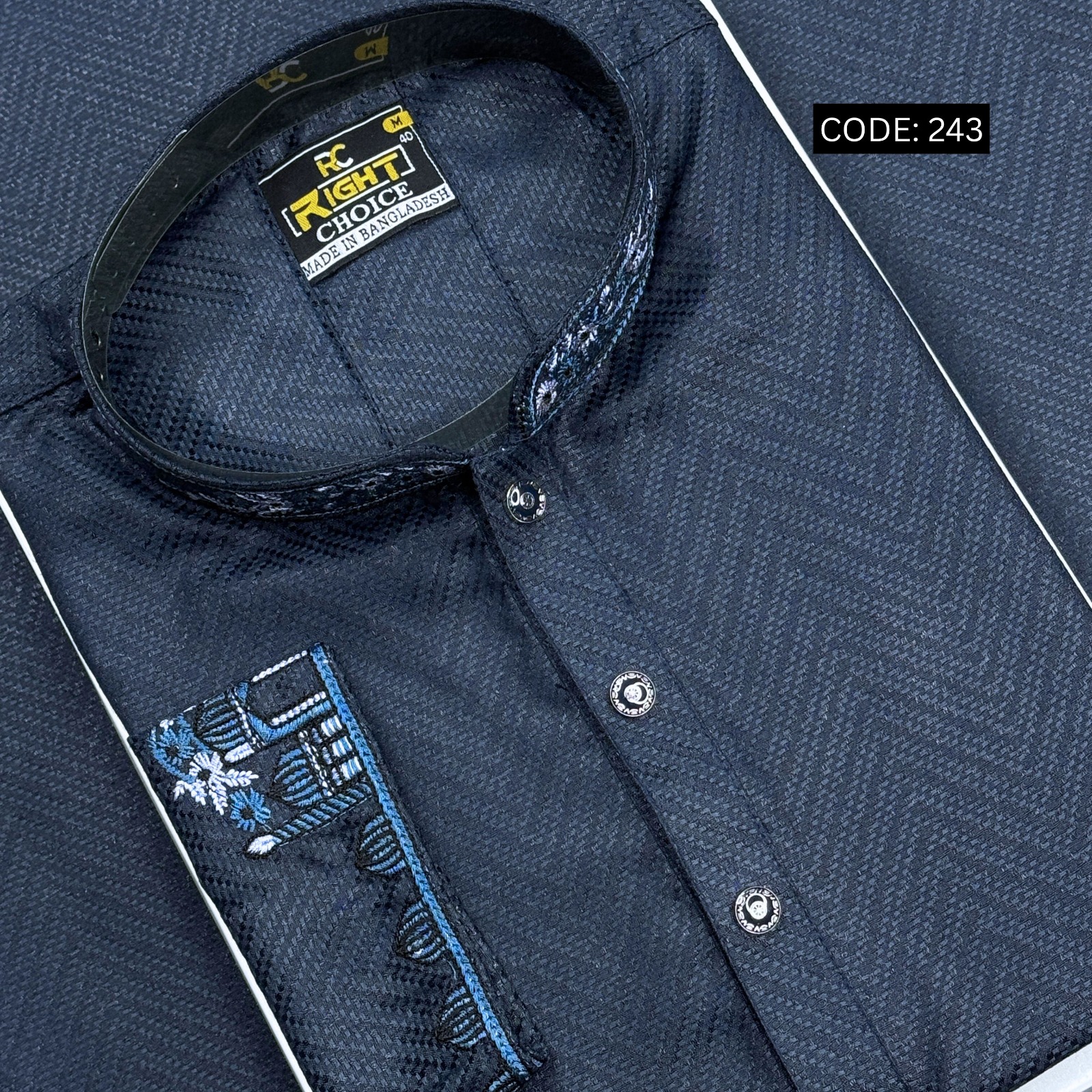 প্রিমিয়াম ইন্ডিয়ান ফেন্সি কটন এমব্রয়ডারি পাঞ্জাবি (CODE: 243)